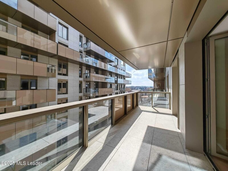Cortina126, langa scoli de top confort si rafinament